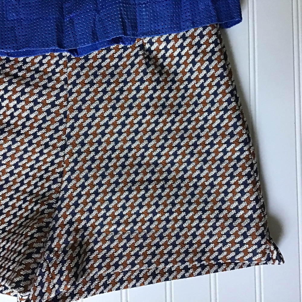Zara Super Cute, Classy Houndstooth Zara Shorts Side Zip XS